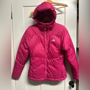 The North Face women’s Summit Series 700 downfill. Medium.